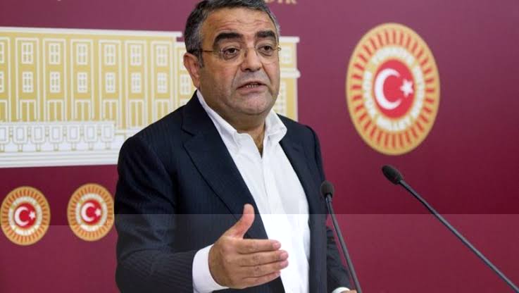 CHP'li Tanrıkulu Gözaltı Kararlarını Eleştirdi: Gözaltılar Saray'a Düğün Hediyesidir
