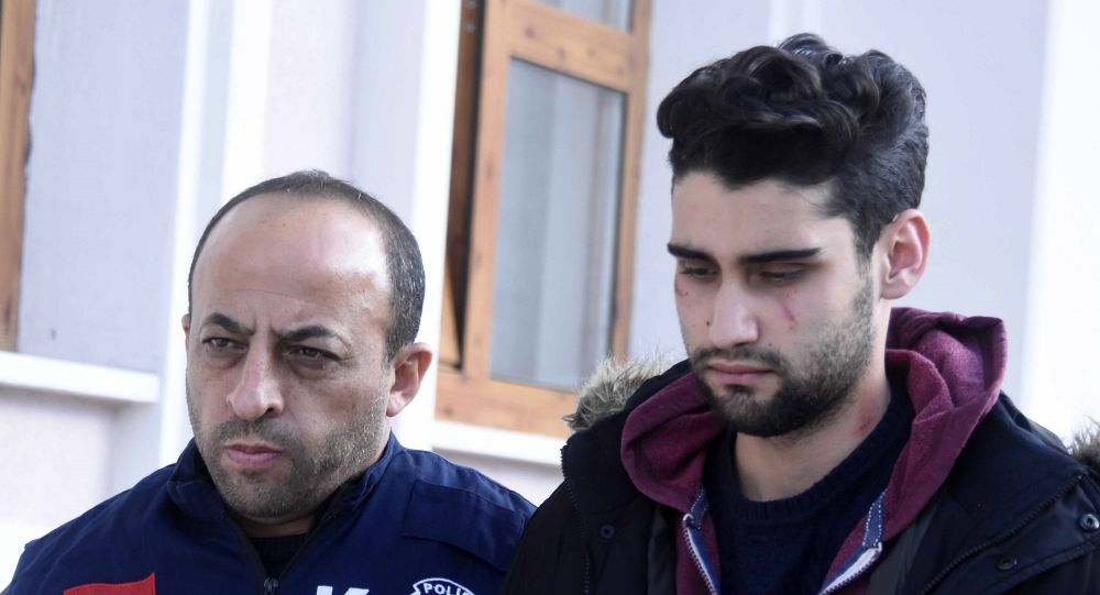 Şiddet Gören Kadını Kurtaran Genç Tutuklandı