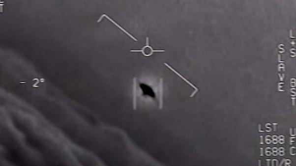 Pentagon İlk Kez UFO Görüntülerini Yayınladı