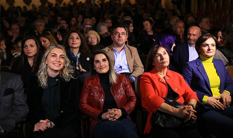 Akşener'den Demirtaş Tiyatrosu Yorumu