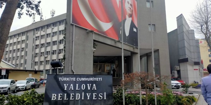 Yalova Belediyesi CHP'den AKP'ye Geçti