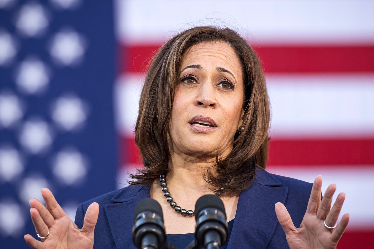 Demokrat Aday Biden Başkan Yardımcısı Olarak Kamala Harris'i Seçti