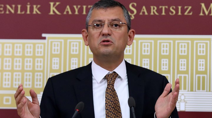 Özgür Özel'den Fahrettin Altun'a