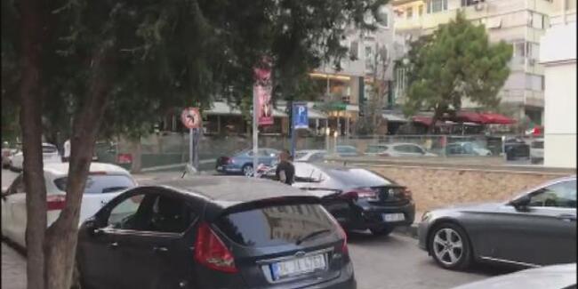 Kadıköy'de Bir Değnekçi Gözaltına Alındı