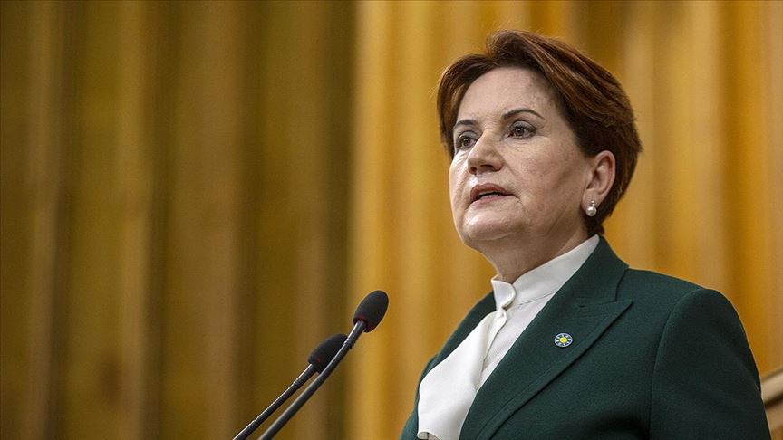 Akşener