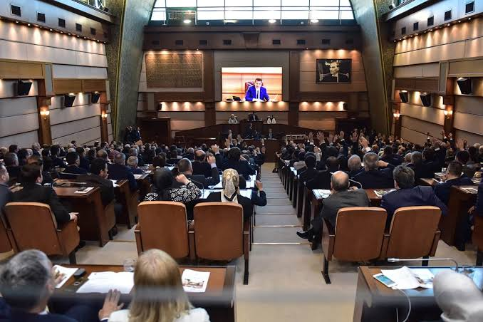 İBB'de Deprem Mesaisi