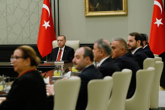 Cumhurbaşkanlığı Kabinesi Çin Virüsü Kararları İçin Toplanıyor