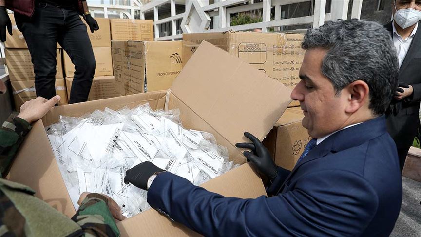 Türk Kızılay'dan Barzani'ye Yardım
