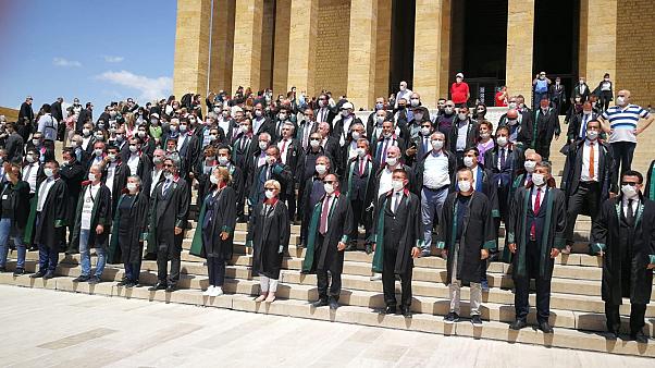 Direniş Sonuç Verdi! Baro Başkanları Anıtkabir'de