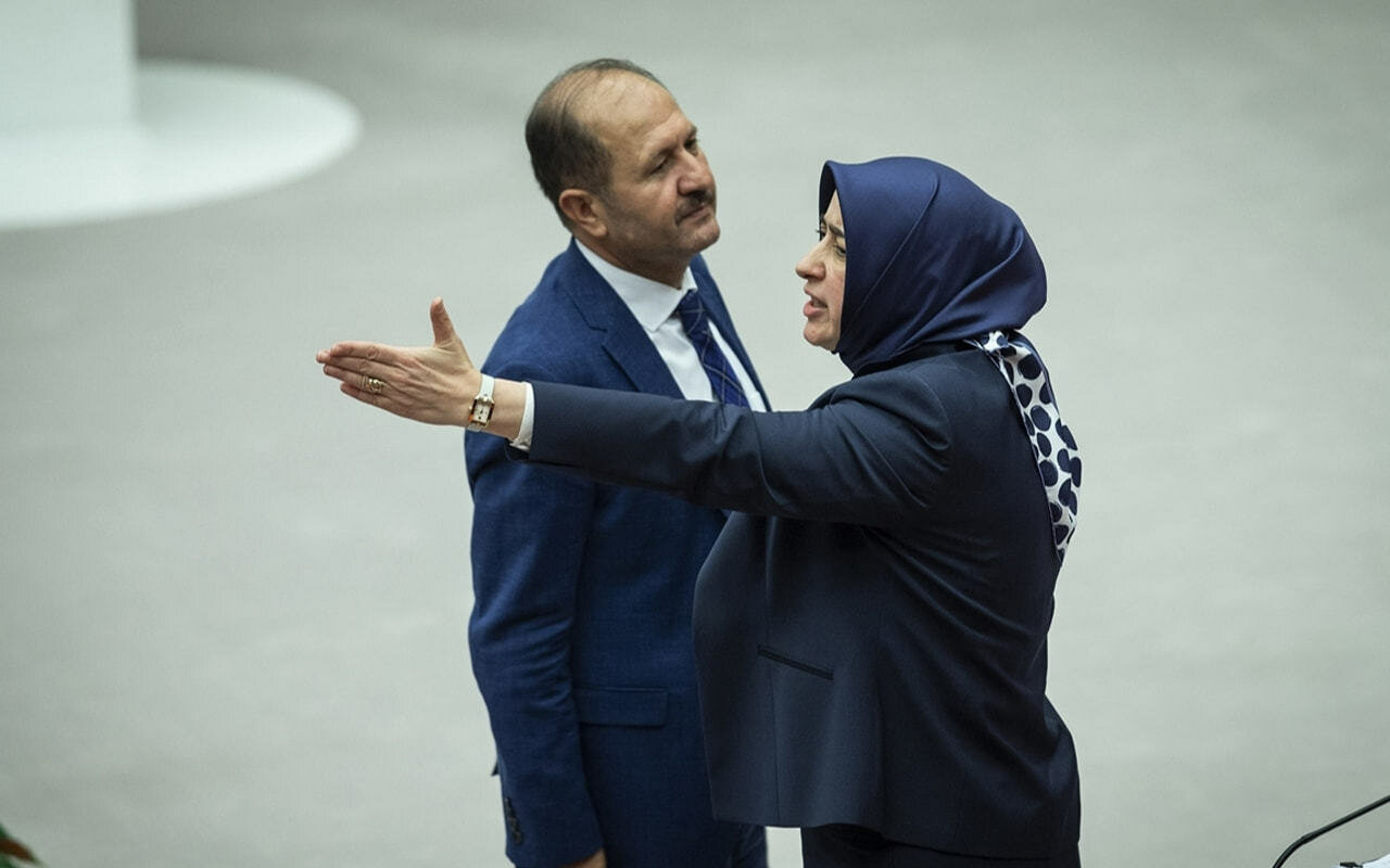 AKP'li Özlem Zengin: AKP Gelene Kadar Kadın Kelimesinin Adı Yoktu Türkiye'de