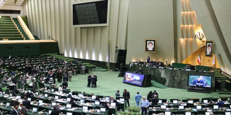 İran Pentagon'u Terörist İlan Etti