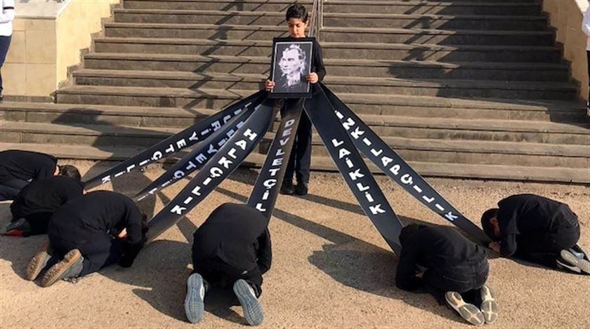MEB'den Tartışılan 10 Kasım Etkinliklerine Dair Açıklama Geldi