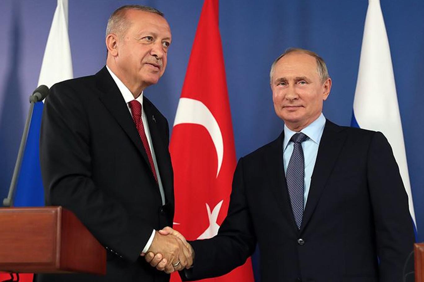 Economist: Türkiye ve Rusya Kuzey Suriye'yi Bölüştü