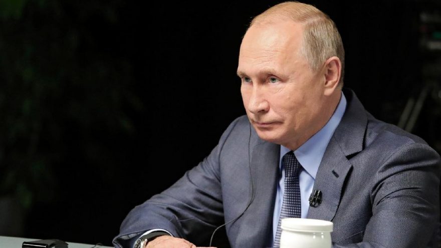 Putin'in Referandumu Ertelendi