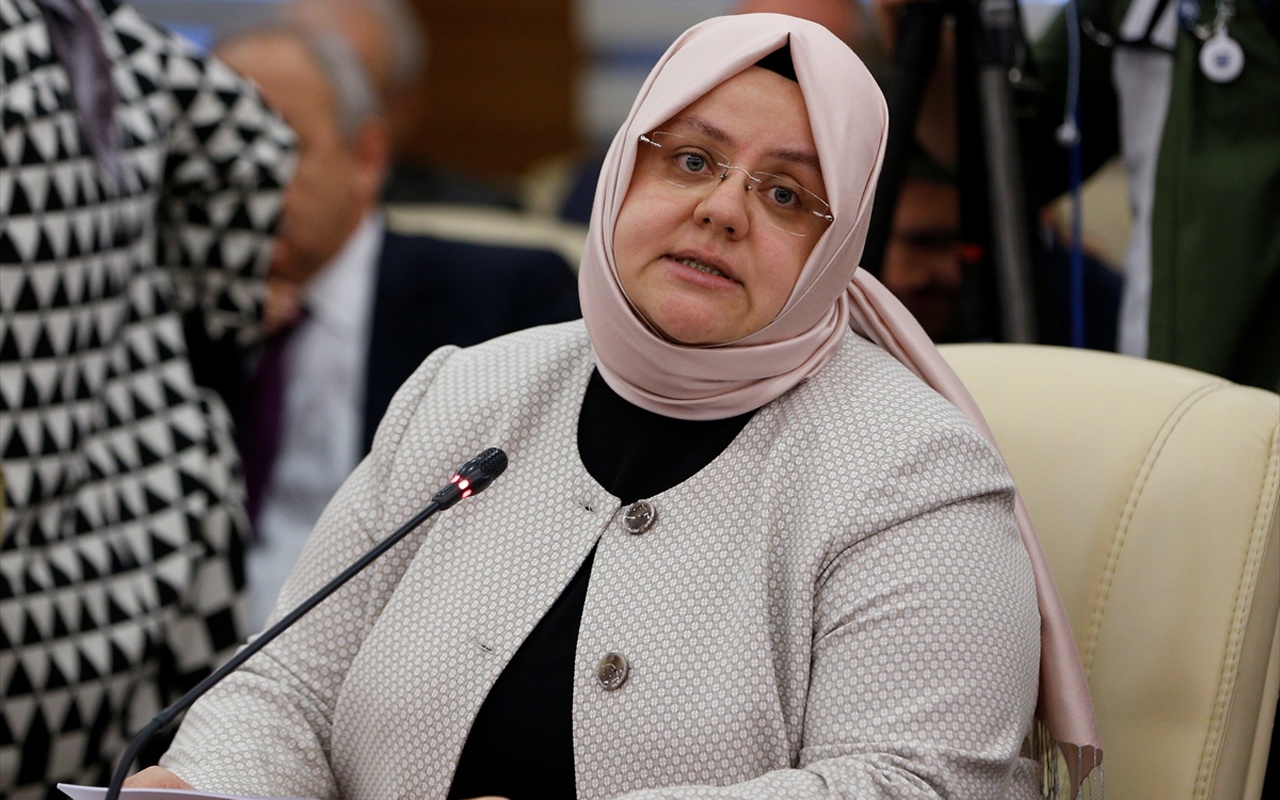 Bakan Selçuk'tan İlginç Asgari Ücret Açıklaması!