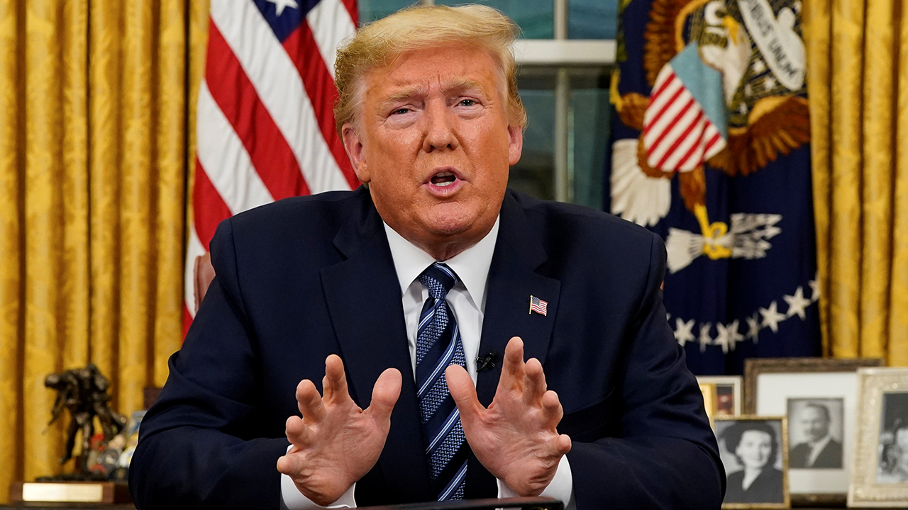 Trump: Resesyona Doğru Gidiyor Olabiliriz