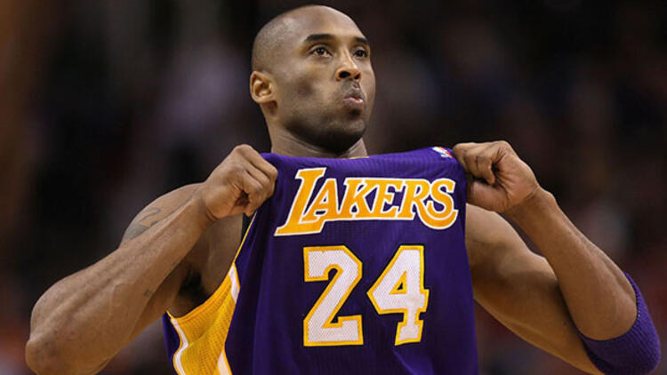 Basketbol Efsanesi Kobe Bryant Hayatını Kaybetti