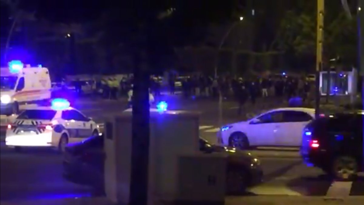 AKP Genel Merkezi Önünde Toplanan 15 Temmuz Gazilerine Polis Müdahalesi