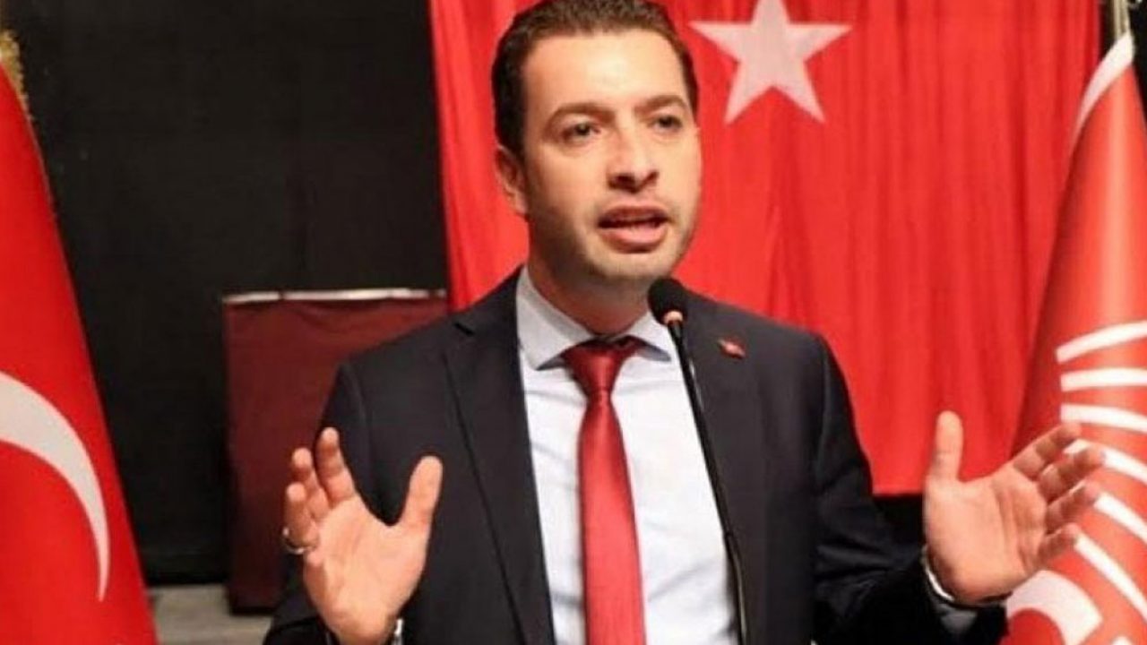 YSK CHP'li Belediye Başkanını Görevden Aldı