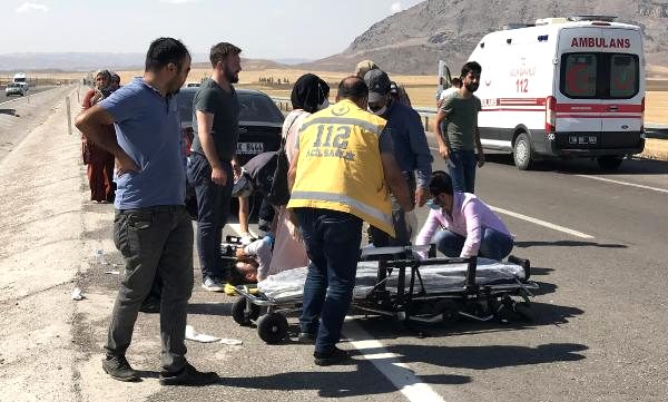 Sivas'ta Polis Memuru Tartışma Yaşadığı Uzman Çavuş ve Kardeşini Vurdu