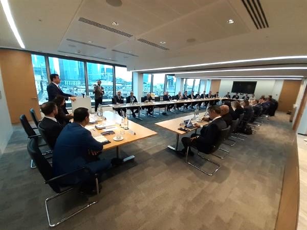 İmamoğlu Londra'da Temaslarını Sürdürüyor