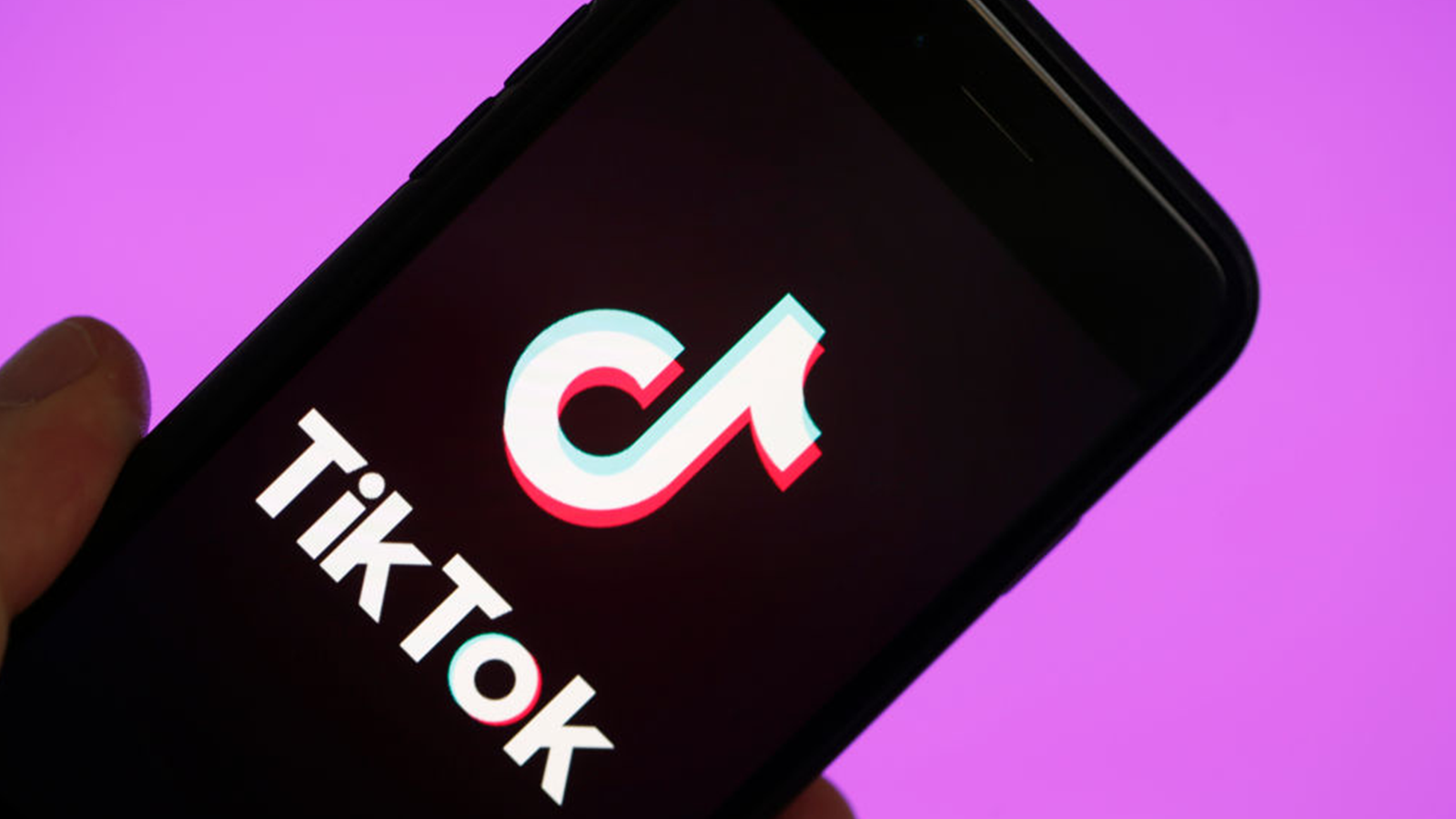 Çin Uygulaması TikTok Kullanıcıların Verilerini Ele Geçiriyor