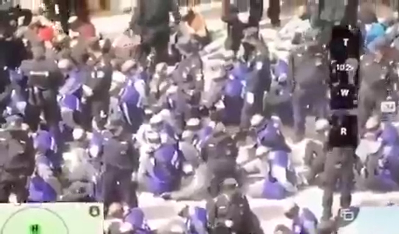 Doğu Türkistan'daki Soykırımın Şimdiye Kadar Kaydedilmiş En Net Görüntüleri Sızdı