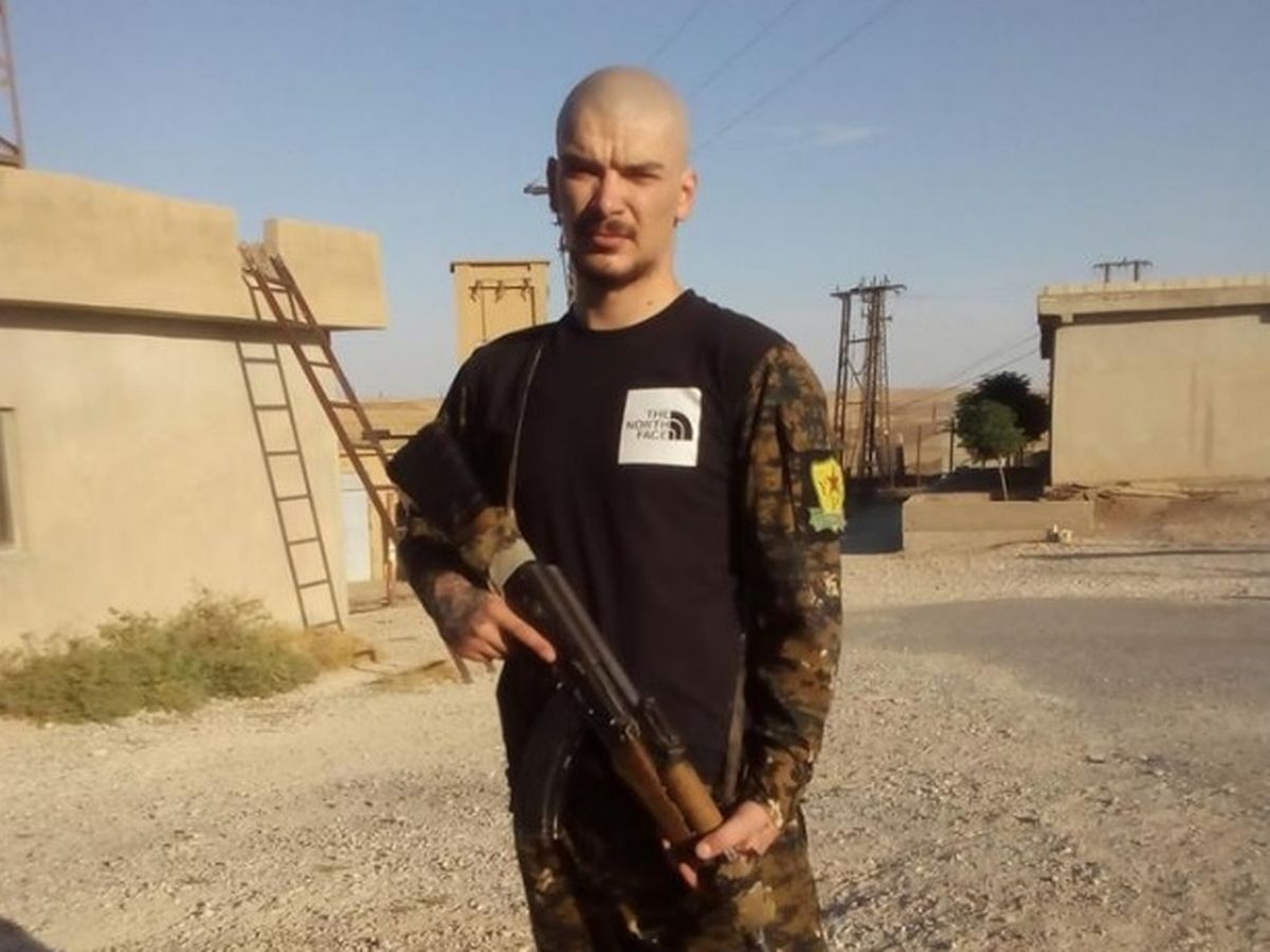 İngiltere'den YPG/PKK'ya Katılan Vatandaşına 4 Yıl Hapis