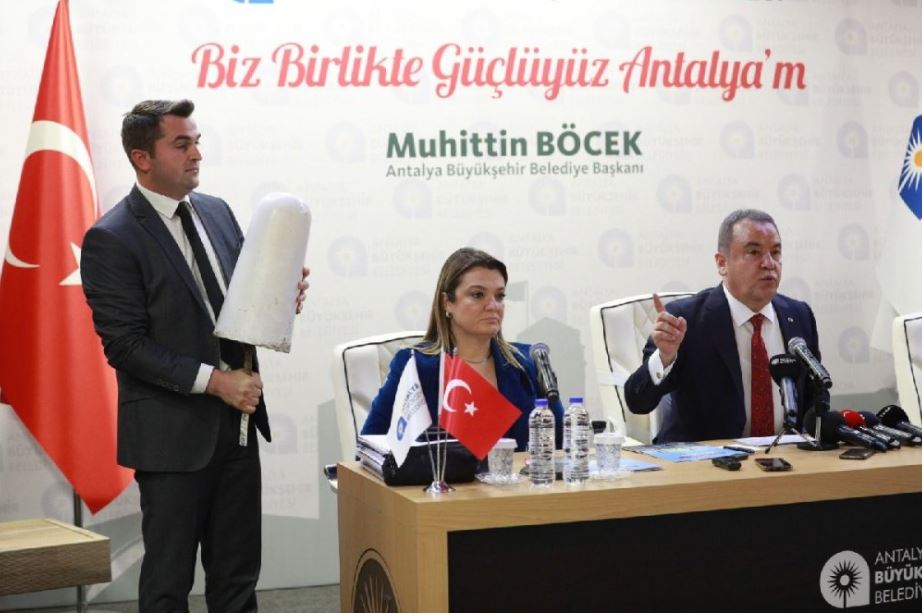 Bir Beton Dubaya Kaç TL Ödenebilir? AKP Döneminde Ödenen Ücret Dudak Uçuklattı