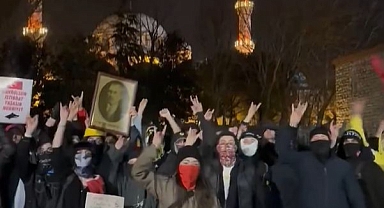 Türk gençlerinden, kız yurduna yönelik İBDA-C provokasyonuna sert tepki